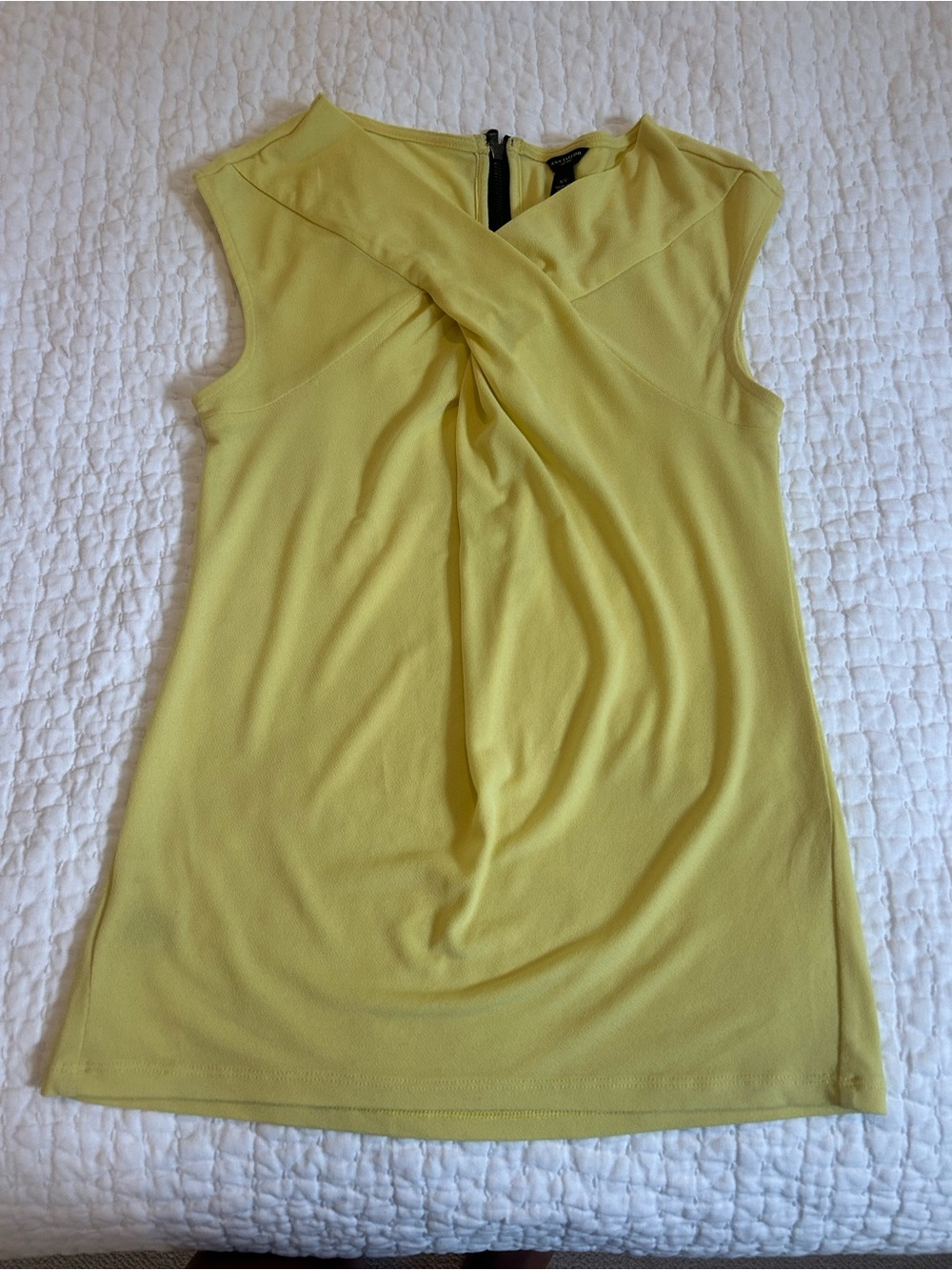 Ann Taylor Yellow Blouse. Size XS.